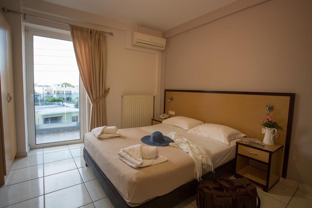 Theofilos City Hotel La Canea Exterior foto